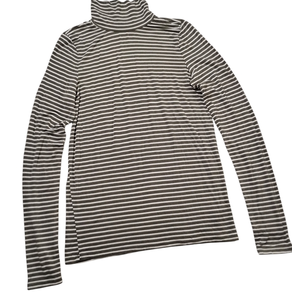 American Eagle Soft And Sexy Cotton Turtleneck Green And White Stripes - Picture 5 of 7